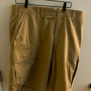 Ralph Lauren Cargo shorts for sale. Hardly used.